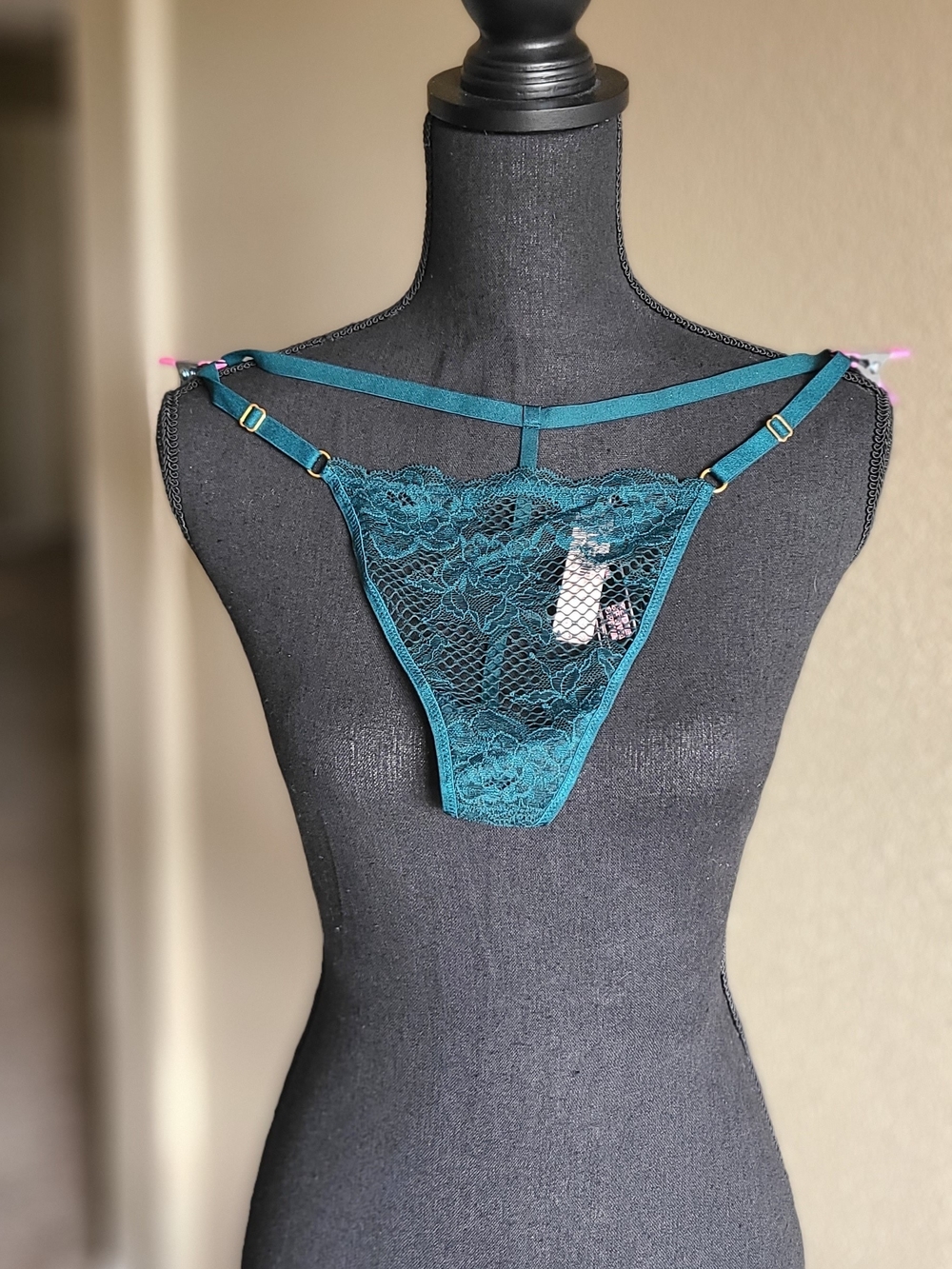 Victoria's Secret Emerald Green Lace Strappy Thong Panty